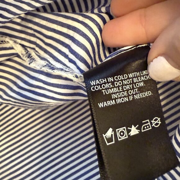 Nanette Lepore Women’s Small Button Down Shirt Preppy - Picture 10 of 14